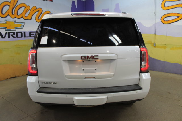 Used 2016 GMC Yukon SLT w/ Open Road Package AWD/4WD image 7