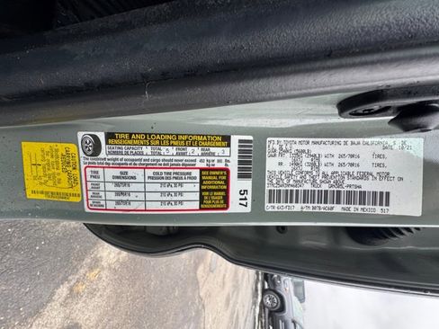 Used 2022 Toyota Tacoma TRD Off-Road w/ Technology Package image 35