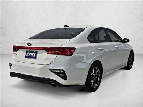 Used 2020 Kia Forte LXS FWD image 5