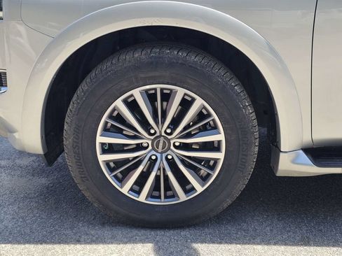 Used 2023 Nissan Armada SL w/ Captain's Chairs Package RWD image 12