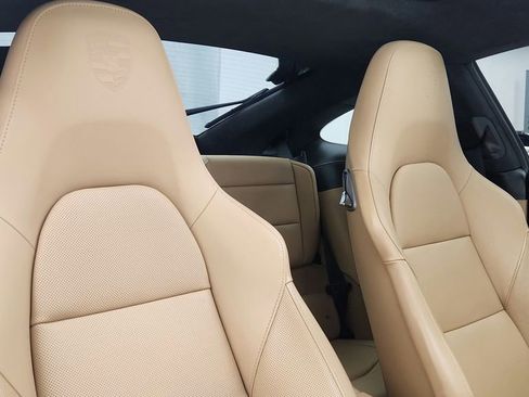 Used 2014 Porsche 911 Turbo S image 42