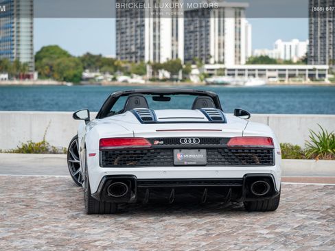 Used 2023 Audi R8 V10 performance image 14