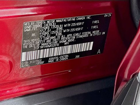 Used 2024 Toyota RAV4 LE image 31