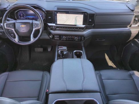 Used 2023 Chevrolet Silverado 1500 LTZ AWD/4WD image 20