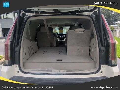 Used 2015 Cadillac Escalade 2WD image 35
