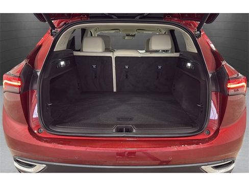 Used 2023 Buick Envision Preferred image 27