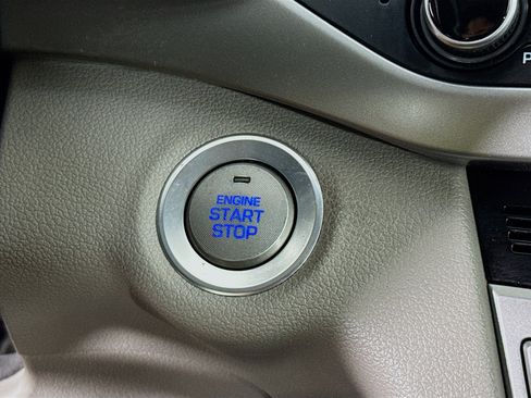 Used 2018 Hyundai Elantra Value Edition image 20