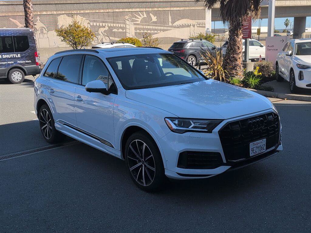 Used 2023 Audi Q7 3.0T Premium Plus AWD/4WD image 4