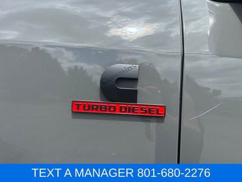 New 2026 RAM 3500 Laramie AWD/4WD image 32