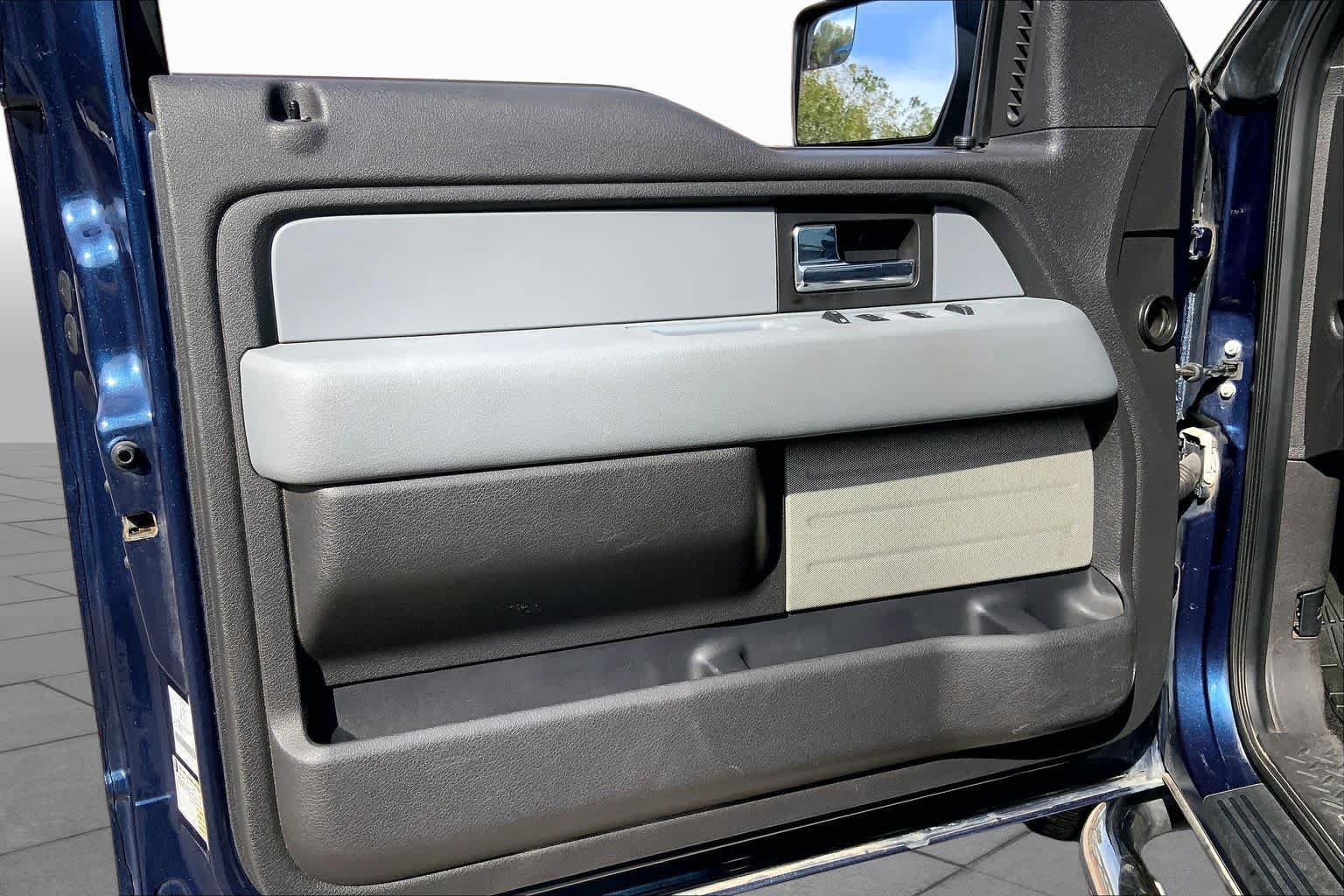 Used 2013 Ford F150 XLT AWD/4WD image 22