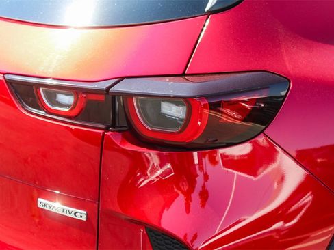 Certified 2024 MAZDA CX-50 AWD 2.5 S w/ Preferred Package image 7