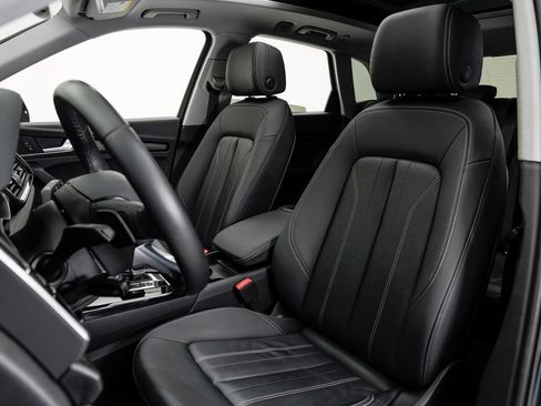 Certified 2023 Audi Q5 2.0T Premium w/ Convenience Package AWD/4WD image 6