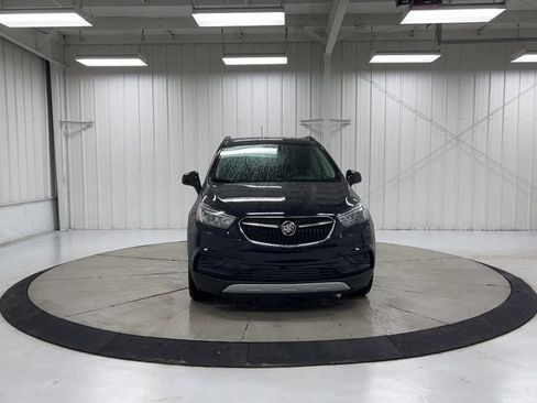 Used 2022 Buick Encore Preferred w/ Safety Package FWD image 3