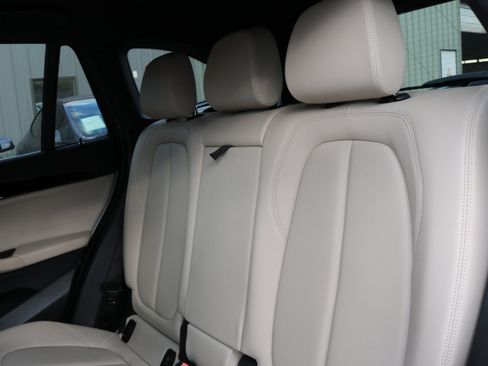 Used 2021 BMW X1 sDrive28i image 23