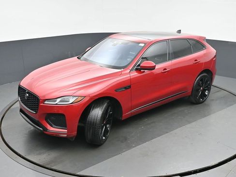 Used 2021 Jaguar F-PACE R-Dynamic S image 14