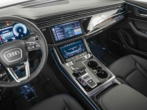 New 2026 Audi Q8 Premium image 17