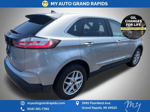 Used 2024 Ford Edge SEL w/ Convenience Package AWD/4WD image 7