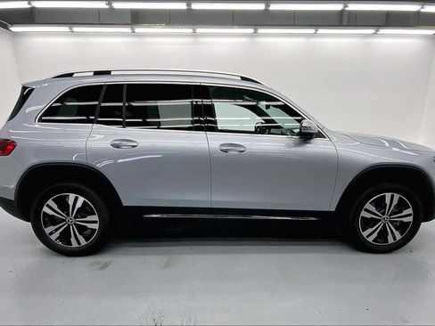 Used 2026 Mercedes-Benz GLB 250 image 8