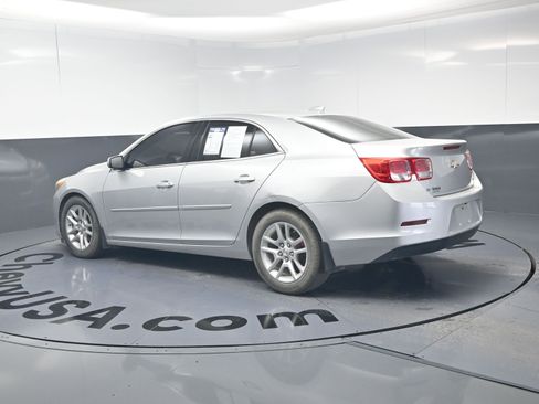 Used 2015 Chevrolet Malibu LT w/ Power Convenience Package FWD image 7