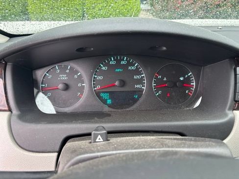 Used 2013 Chevrolet Impala LTZ FWD image 6