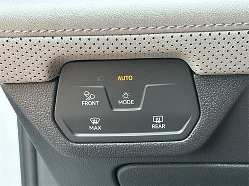 New 2026 Volkswagen Atlas Peak Edition image 34