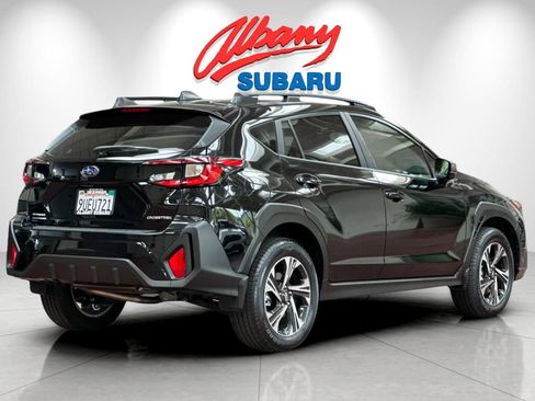 Used 2025 Subaru Crosstrek 2.5i Premium w/ Popular Package #3 AWD/4WD image 4