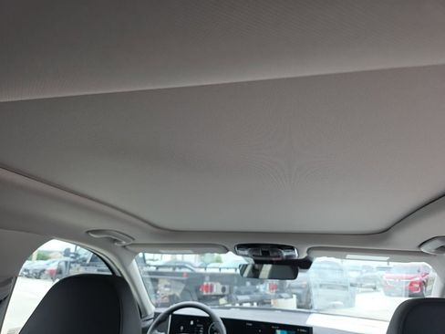 New 2025 Hyundai Sonata Limited image 18