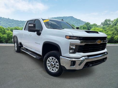 Used 2025 Chevrolet Silverado 2500 LT w/ Convenience Package image 1