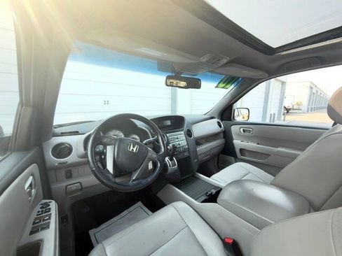 Used 2010 Honda Pilot EX-L image 12