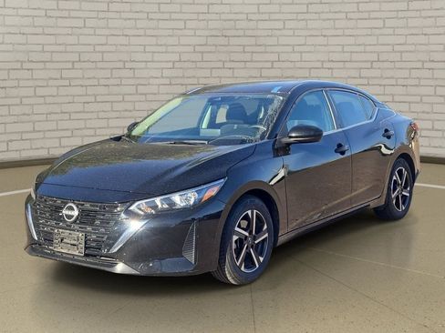 Used 2024 Nissan Sentra SV FWD image 1