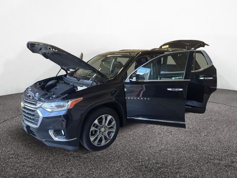 Used 2019 Chevrolet Traverse Premier AWD/4WD image 9