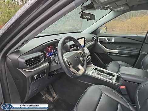 Used 2023 Ford Explorer XLT w/ Equipment Group 202A image 47