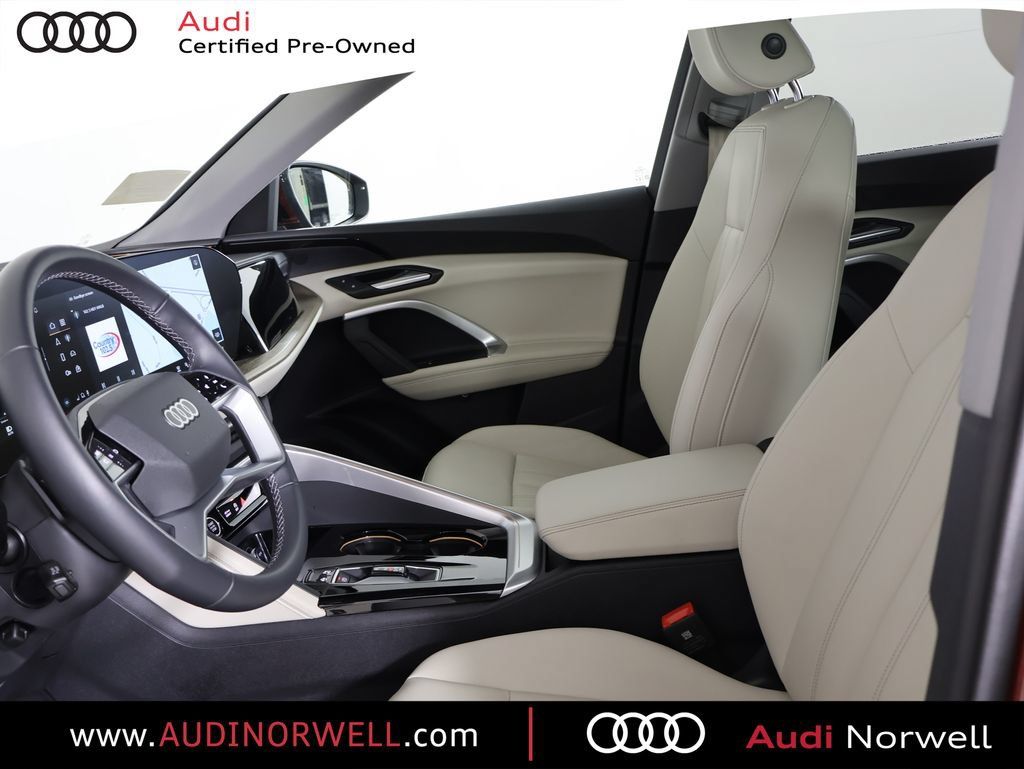 Certified 2025 Audi Q5 Premium AWD/4WD image 19