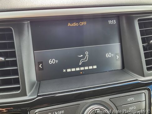Used 2020 Nissan Pathfinder S AWD/4WD image 13
