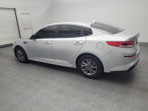 Used 2020 Kia Optima LX FWD image 3