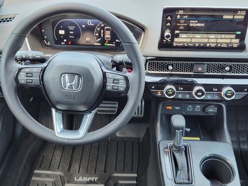 Certified 2024 Honda Civic Sport Touring image 21