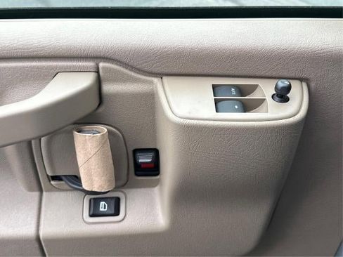 New 2025 GMC Savana 3500 Extended w/ Driver Convenience Package image 15