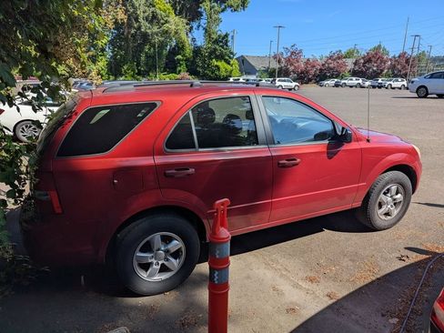 Used 2009 Kia Sorento LX AWD/4WD image 7