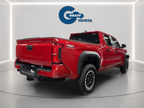 Used 2026 Toyota Tacoma TRD Off-Road AWD/4WD image 7