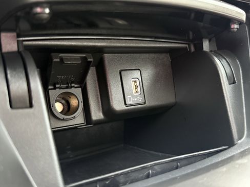 Used 2018 Honda Accord EX image 24