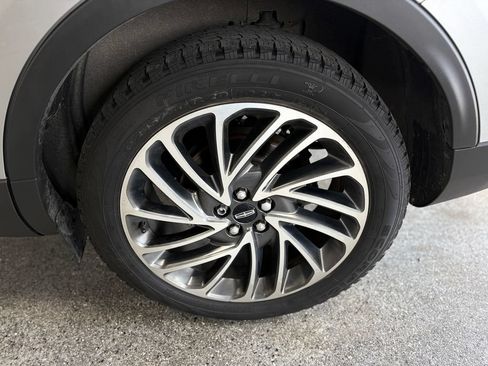 Used 2019 Lincoln Nautilus Reserve AWD/4WD image 21