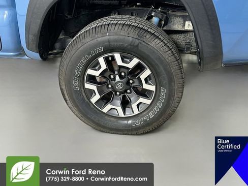 Used 2019 Toyota Tacoma TRD Off-Road w/ Technology Package AWD/4WD image 31