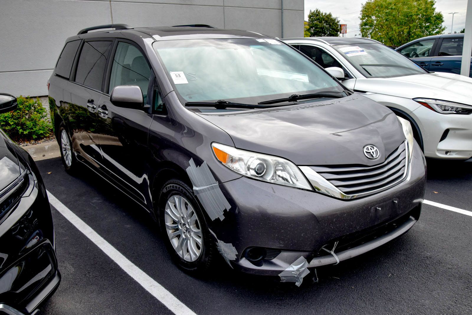 Used 2015 Toyota Sienna XLE FWD image 15