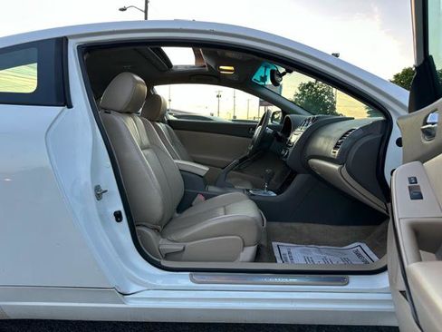 Used 2012 Nissan Altima 2.5 S w/ 2.5S Premium Pkg FWD image 16