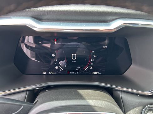 Used 2023 GMC Canyon Elevation w/ Trailering Package image 10