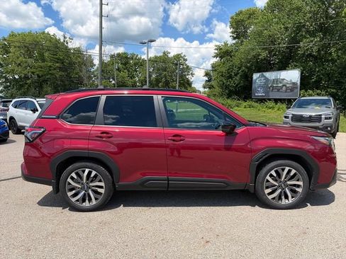 Used 2026 Subaru Forester Touring w/ Touring Package AWD/4WD image 8