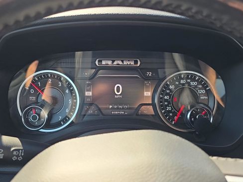 Used 2021 RAM 1500 Big Horn AWD/4WD image 14