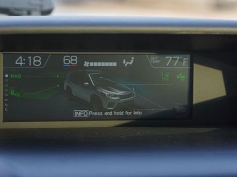 Used 2023 Subaru Forester Sport image 23