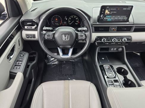 Used 2024 Honda Pilot EX-L image 12