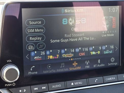 Certified 2024 Nissan Sentra SV image 21